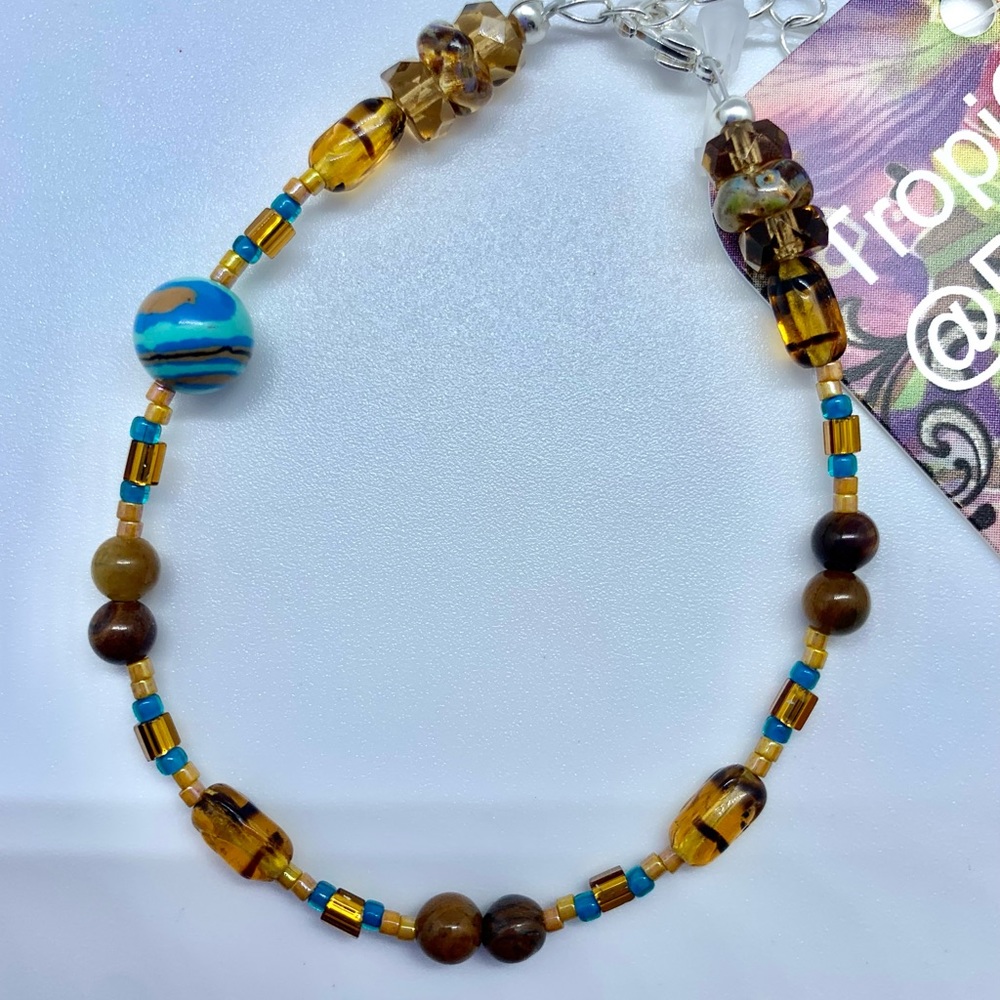 Beachy bracelet